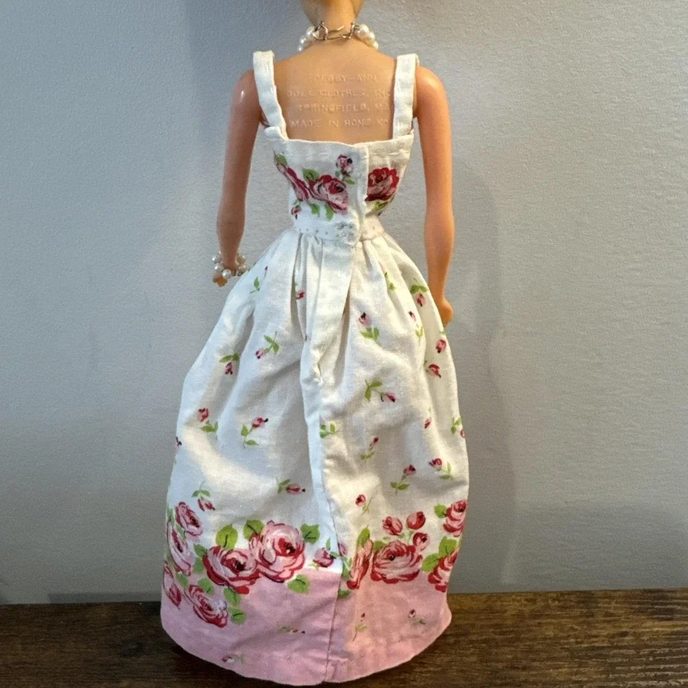VTG 1960s Cut & Sew Roses Barbie Gown Dress Mommy‎ Made W Necklace & Bracelet